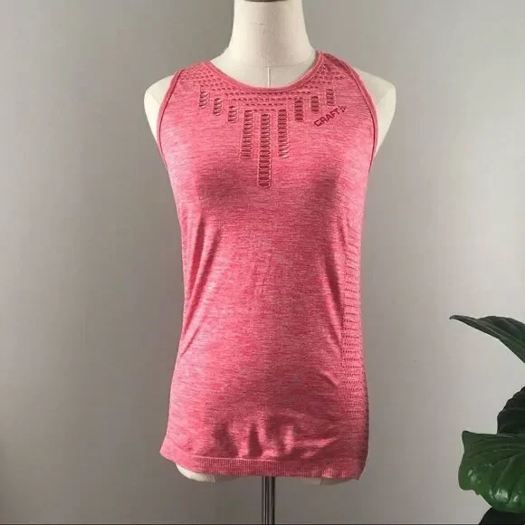 Craft Core Seamless Pink Run Tank Small - Picture 2 of 8